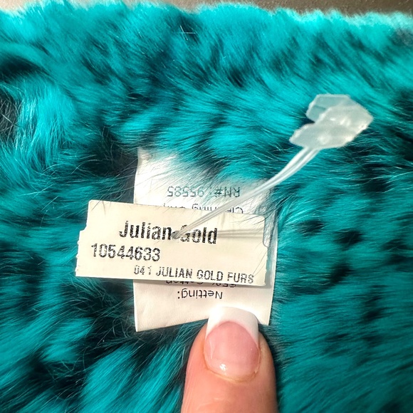 NEW/w tags Julian Gold Women's Scarf in deep Aqua & black accents 35" X 4.5" - Picture 7 of 8